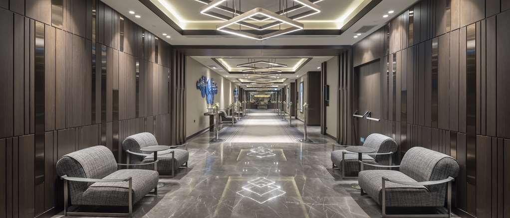 ホテル Doubletree By Hilton シャンルウルファ 設備 写真