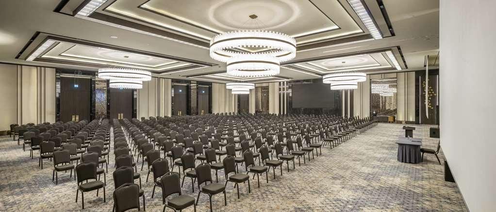 ホテル Doubletree By Hilton シャンルウルファ 設備 写真