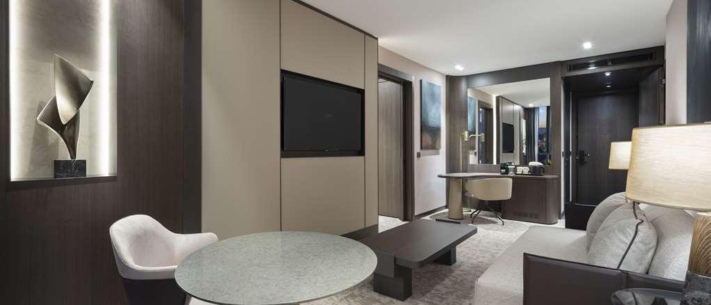 ホテル Doubletree By Hilton シャンルウルファ 部屋 写真