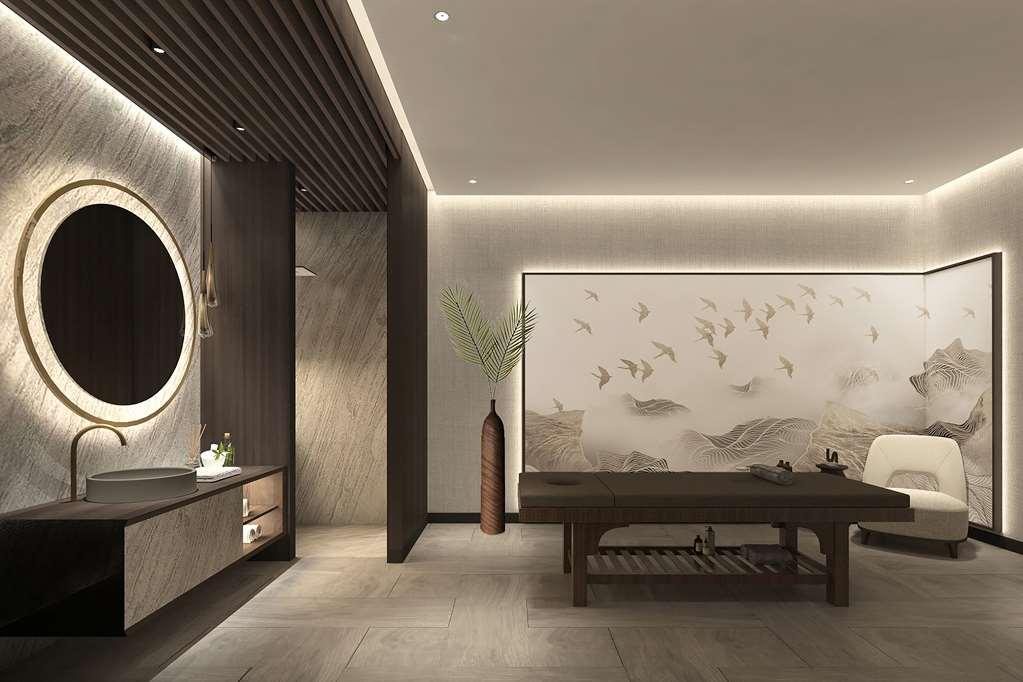 ホテル Doubletree By Hilton シャンルウルファ 設備 写真